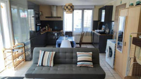 Studio confortable à Flamanville - 35m² - Jardin privé